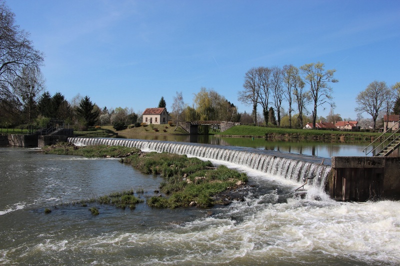 Cercy-la-Tour (Nièvre) Le barrage