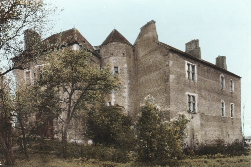 Cercy-la-Tour (Nièvre) Champlevois, la maison forte CPA