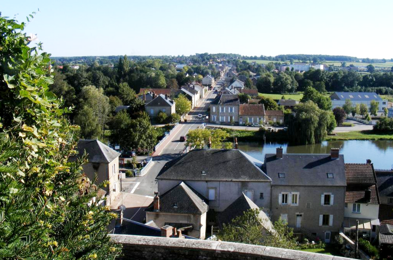 Cercy-la-Tour (Nièvre)