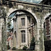 L'ancien palais épiscopal CPA