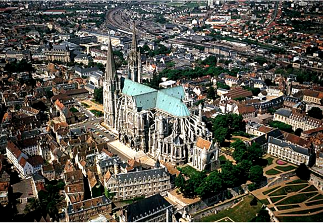 Chartres (28) Vue générale