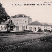 L'ancien Hôtel de Ville et la halle CPA