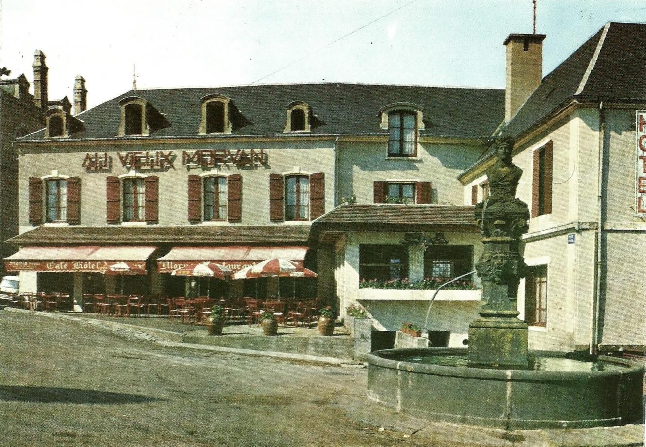 Château-Chinon (Nièvre) L'Hôtel du Vieux Morvan CPA