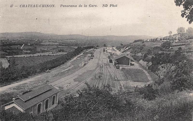 Château-Chinon (Nièvre) La gare CPA