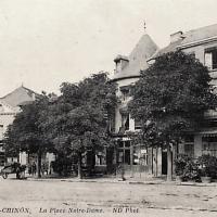 La place Notre-Dame CPA