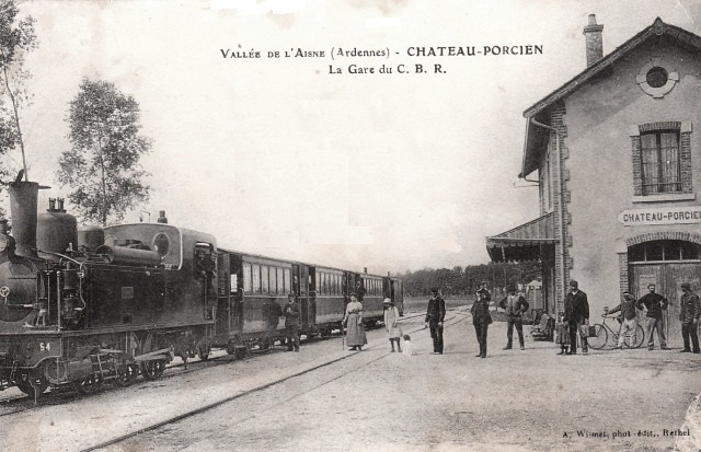 Château-Porcien (08) Gare CPA