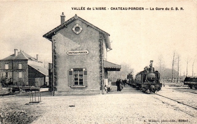 Château-Porcien (08) Gare CPA