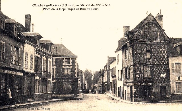 Château-Renard (45) Maisons anciennes CPA