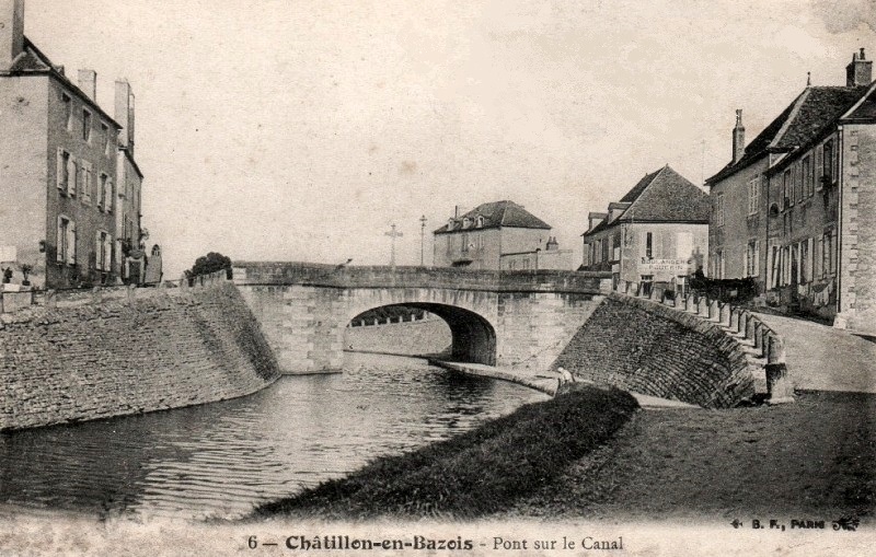 Châtillon-en-Bazois (Nièvre) Le pont du canal CPA