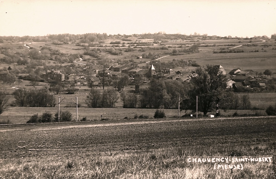 Chauvency-Saint-Hubert (Meuse) La voie ferrée CPA