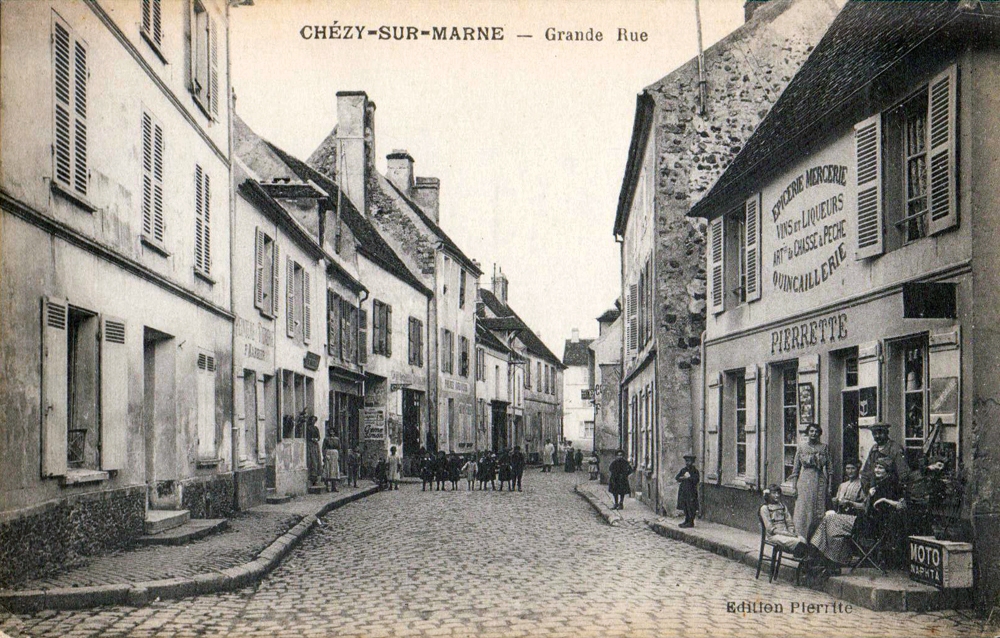 Chézy-sur-Marne (Aisne) CPA Grande rue