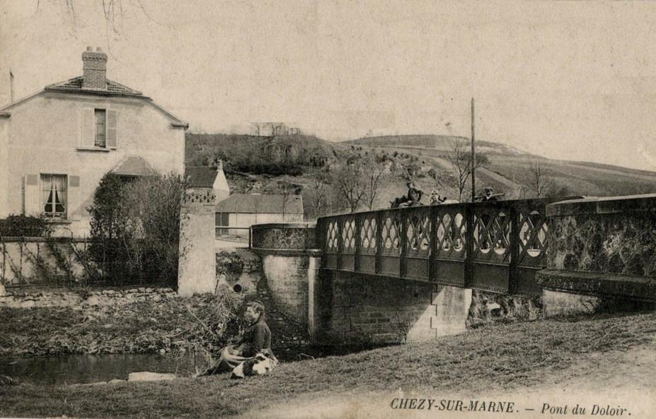 Chézy-sur-Marne (Aisne) CPA Pont du Dolloir