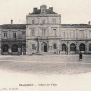 Clamecy (Nièvre) L'Hôtel de ville CPA