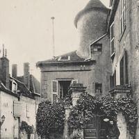 La rue bourgeoise CPA