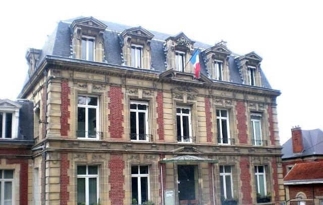 Clermont oise la mairie