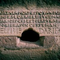 Des inscriptions anciennes