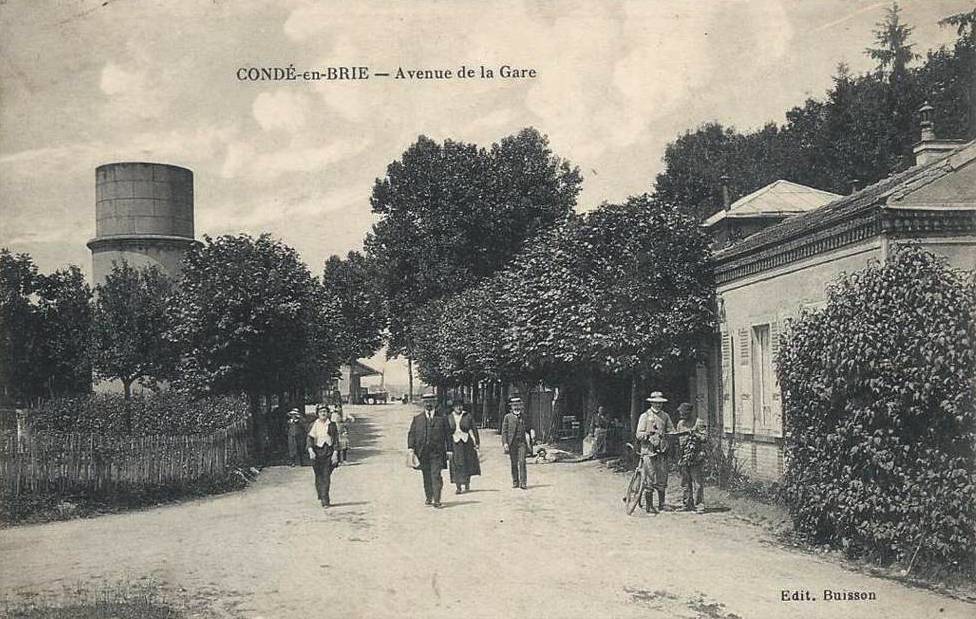 Condé-en-Brie (Aisne) CPA Avenue de la Gare