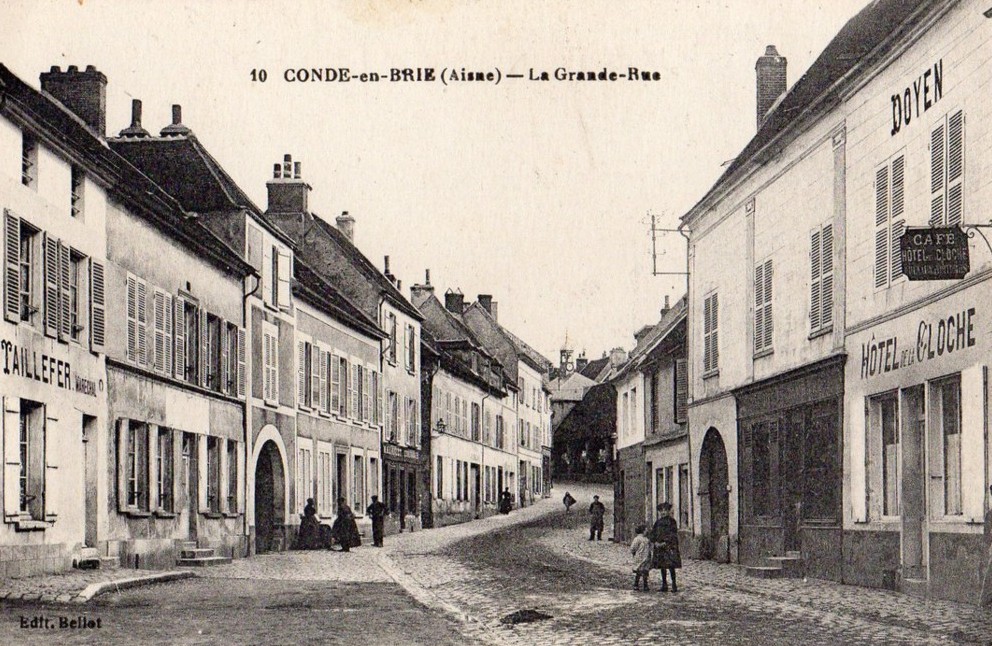 Condé-en-Brie (Aisne) CPA La grande rue