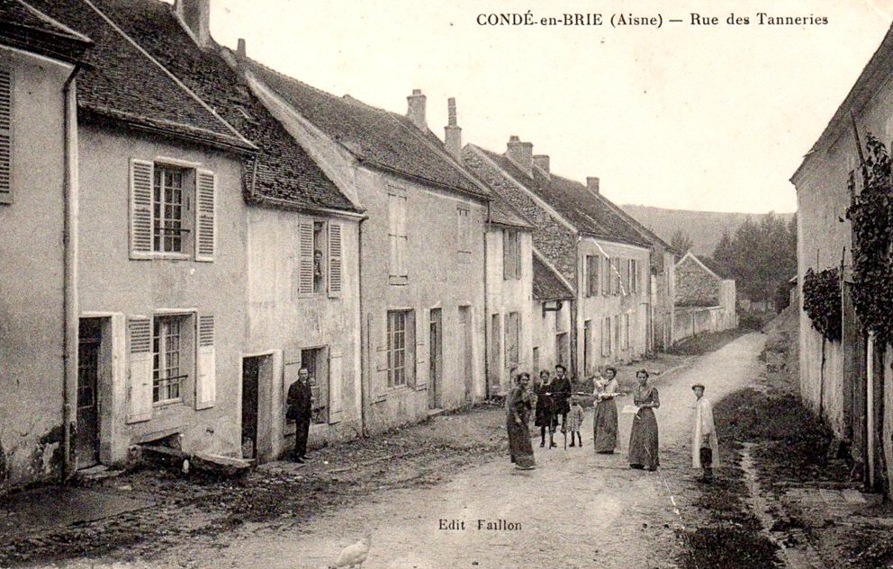 Condé-en-Brie (Aisne) CPA la rue des Tanneries
