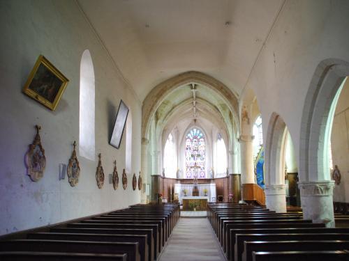 Condé-en-Brie (Aisne) L'église Saint Rémi intérieur