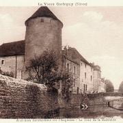 Corbigny (Nièvre) L'ancienne forteresse CPA