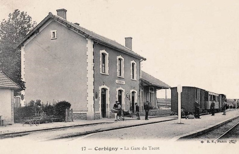 Corbigny (Nièvre) La gare du Tacot en 1910 CPA