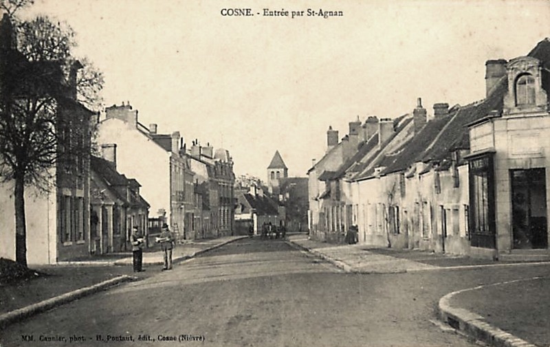 Cosne-Cours-sur-Loire (Nièvre) L'entrée par Saint Aignan CPA
