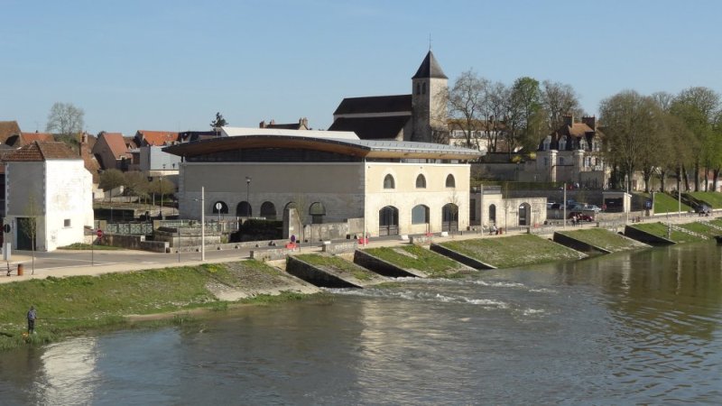 Cosne-Cours-sur-Loire (Nièvre) Le site de La Chaussade