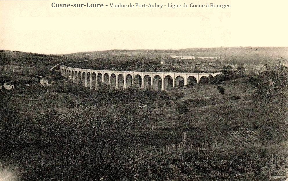 Cosne-Cours-sur-Loire (Nièvre) Le viaduc de Port-Aubry CPA