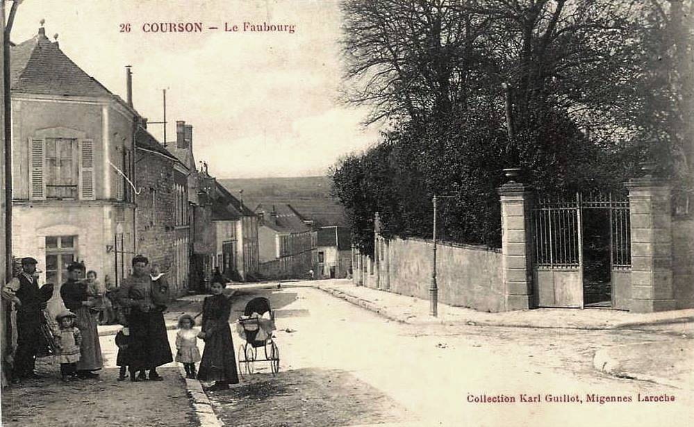 Courson-les-Carrières (89) Le faubourg CPA