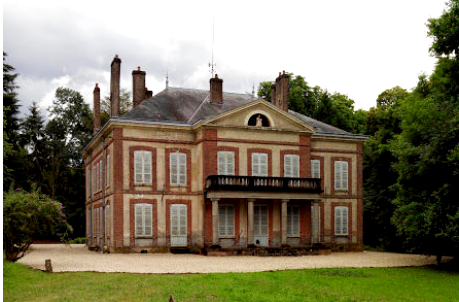 Courtenay (45) Château Sainte Anne
