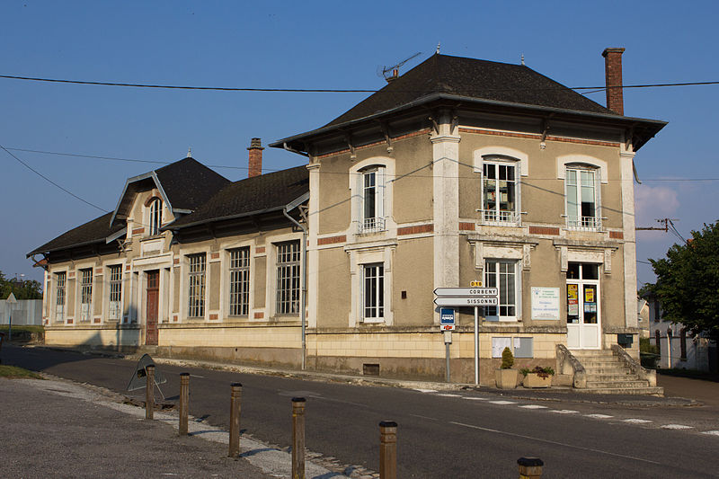 Craonne (Aisne) L'ancienne école de 1926