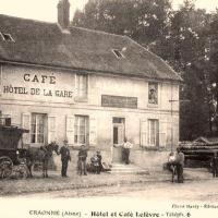 Craonne (Aisne) CPA Hameau de Chevreux café de la gare
