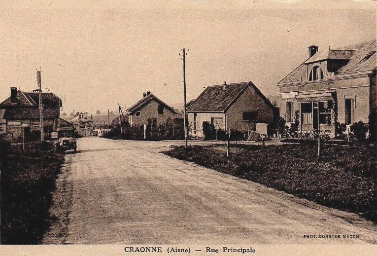Craonne (Aisne) CPA la rue principale avant 1914