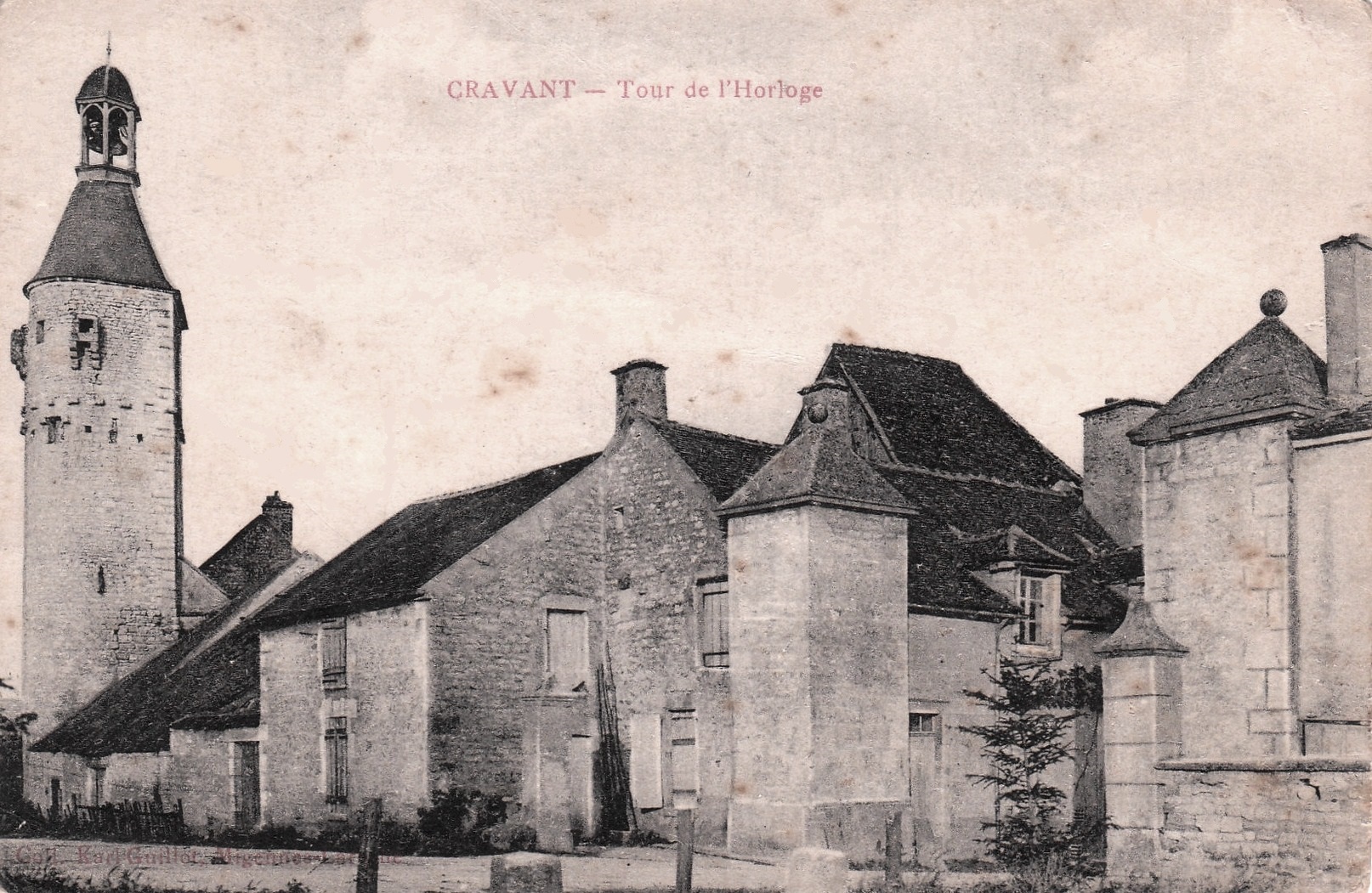 Cravant (89) La Porte de la Poterne CPA