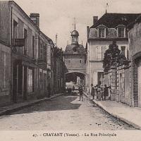 Cravant (89) La rue principale CPA
