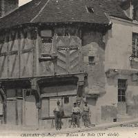 Cravant (89) Une maison à colombage CPA