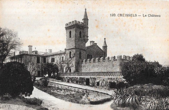 Le château (cpa)