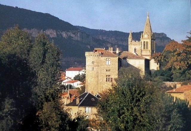 Le château et l'église