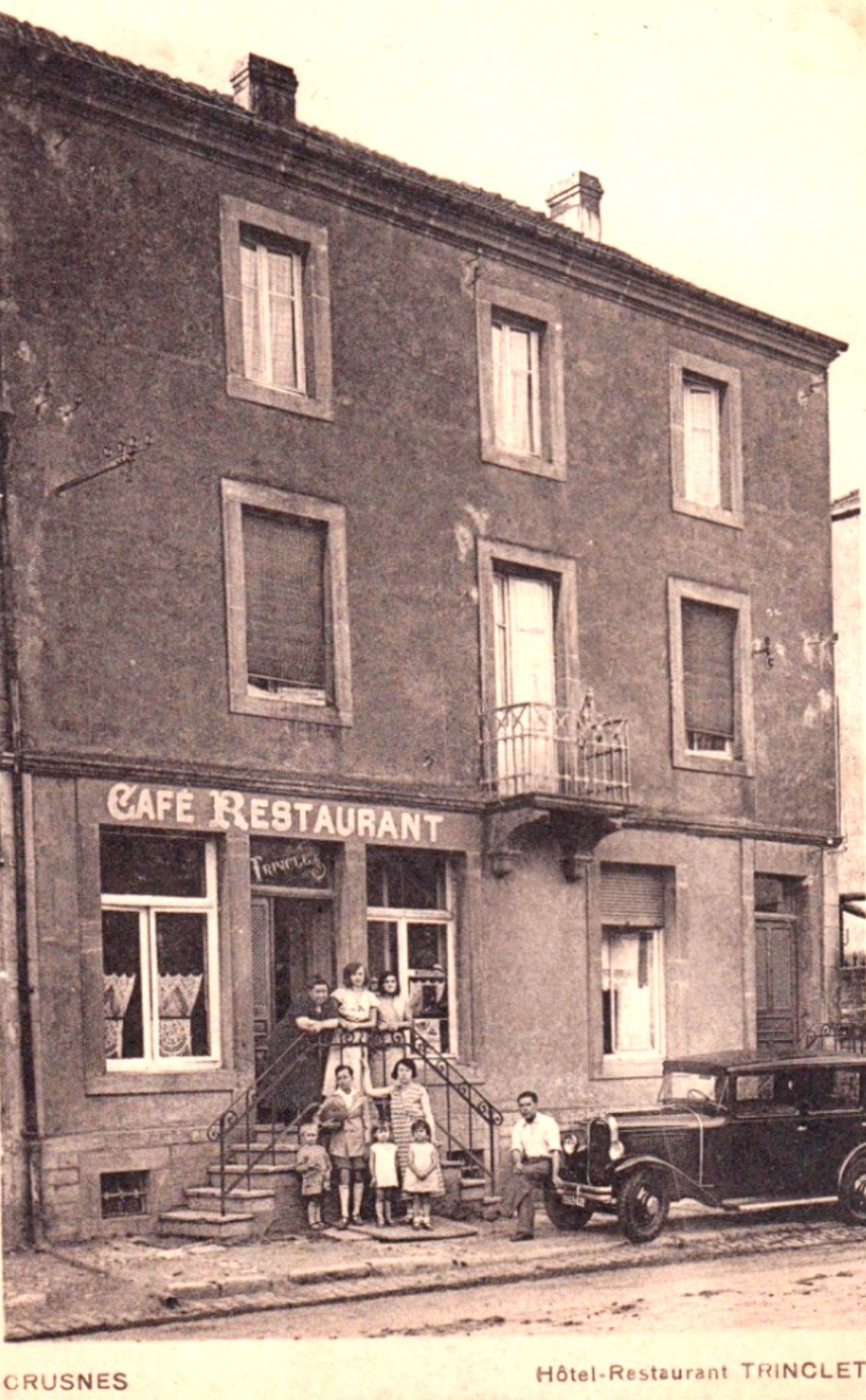 Crusnes 54 le cafe restaurant cpa