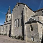 Crux-la-Ville (Nièvre) L'église Saint-Nazaire