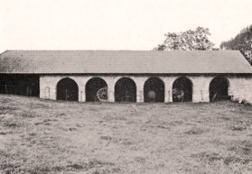 Cuissy-et-Gény (Aisne) CPA Abbaye des Prémontrés boulangerie en 1976