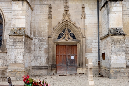 Dampierre (10) L'église, le portail