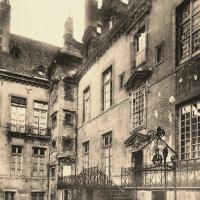 Dijon (Côte d'Or) L'Hôtel de Vogüe CPA