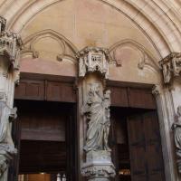 Dijon (Côte d'Or) La chapelle de la Chartreuse de Champmol, portail