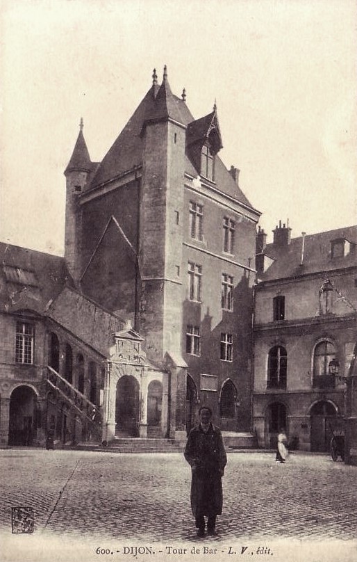 Dijon (Côte d'Or) La Tour de Bar CPA