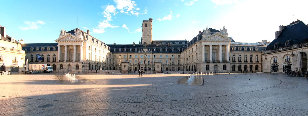 Dijon (Côte d'Or) Le Palais des ducs de Bourgogne, Hôtel de Ville