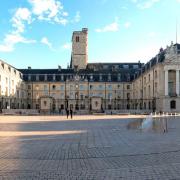 Dijon (Côte d'Or) Le Palais des ducs de Bourgogne, Hôtel de Ville