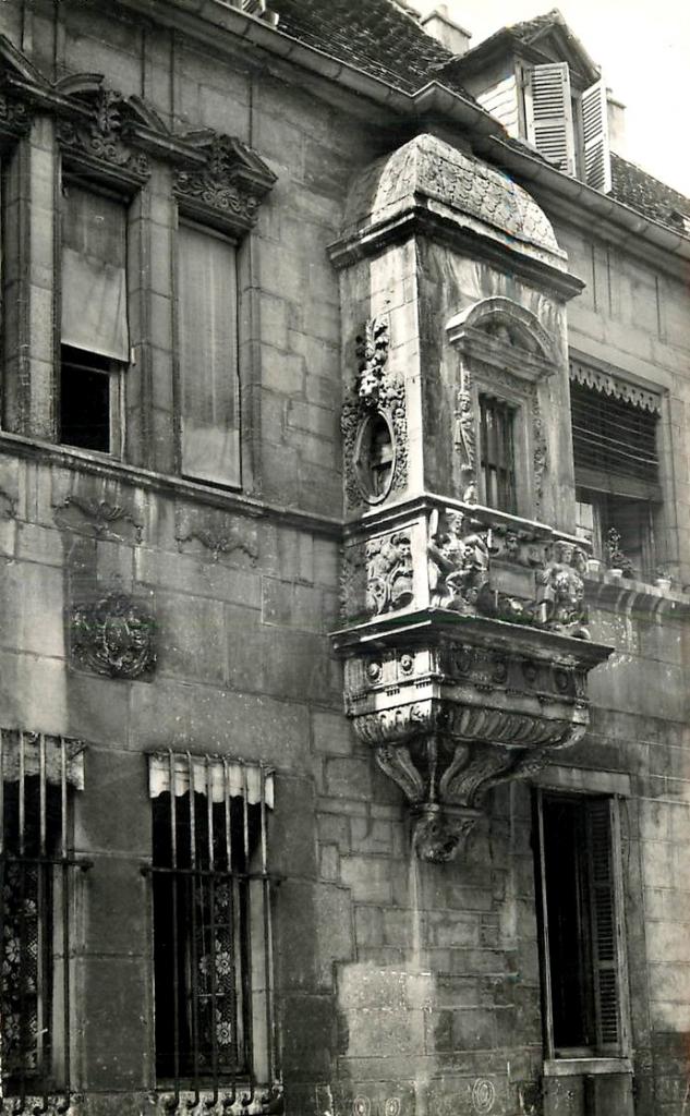 Dijon (Côte d'Or) La rue Vannerie CPA