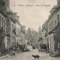 La rue de l'égalité CPA